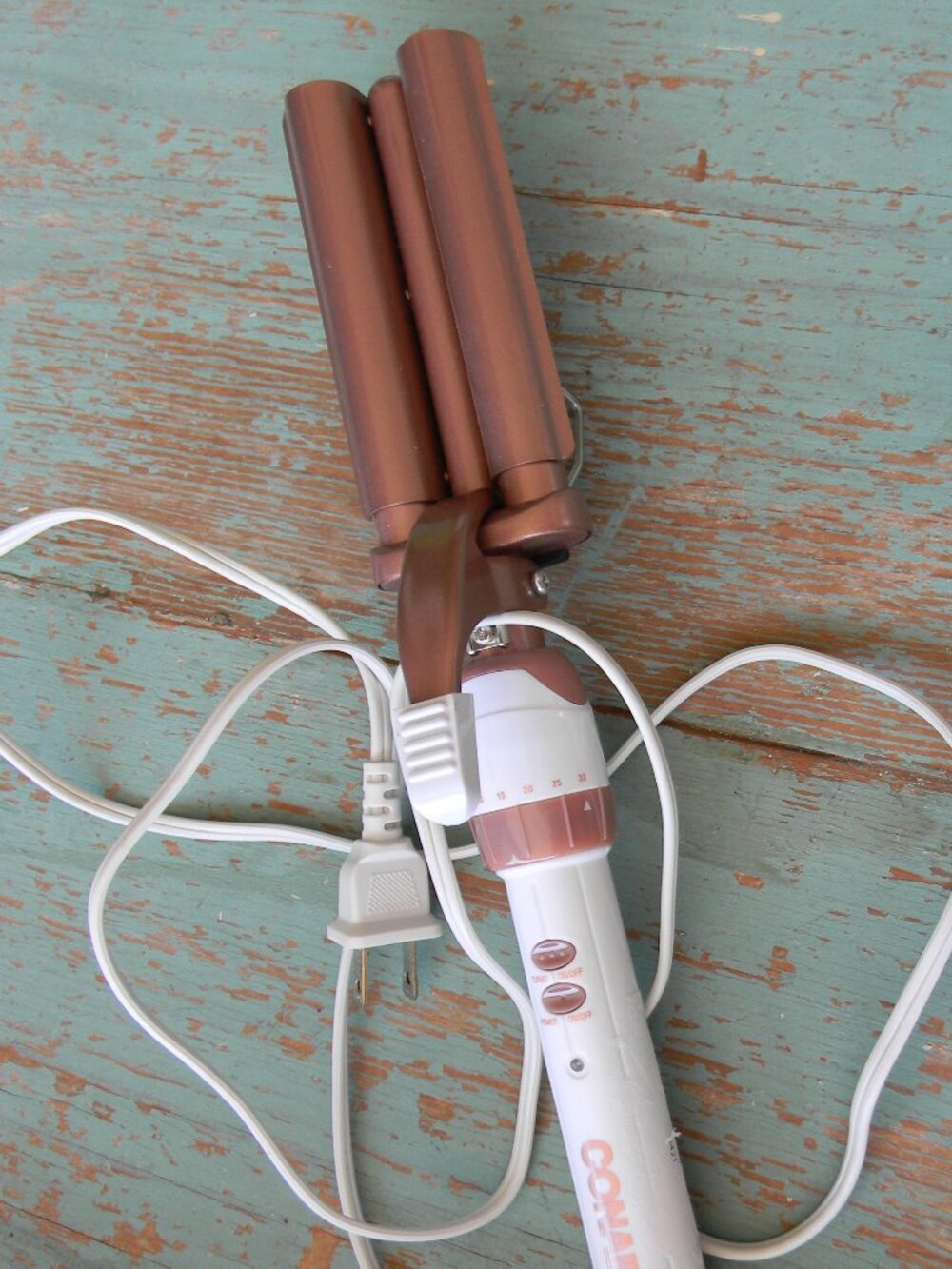 Conair Double Ceramic 3 Barrel Hair Waver, Beach Waver Curling Iron ROSE GOLD
